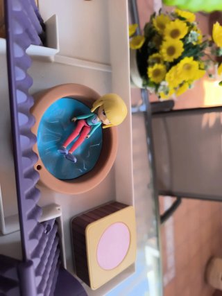 Casa Mymy con accesorios y muñecos