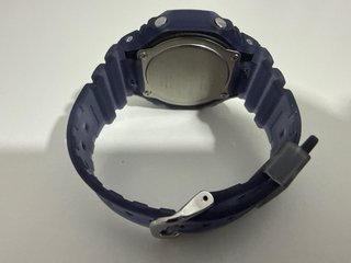 Reloj Casio GA-2100K-2A Morado