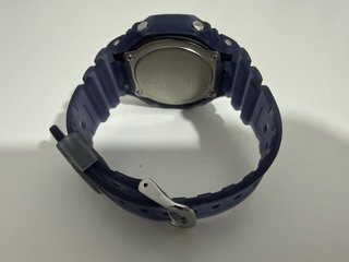 Reloj Casio GA-2100K-2A Morado