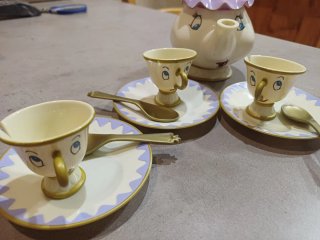 Juego de té infantil La Bella y la Bestia