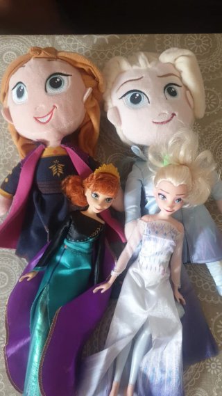 Pack Peluches y Muñecas Frozen