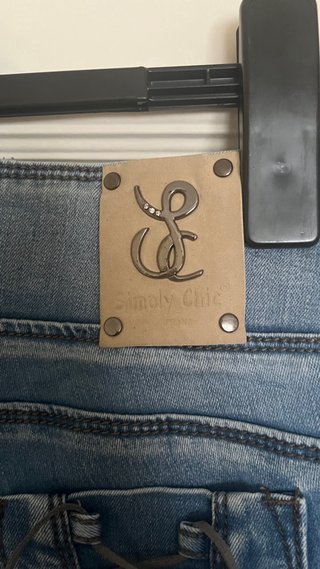 Pantalones vaqueros con cordones