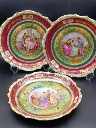 Conjunto platos vieneses antiguos