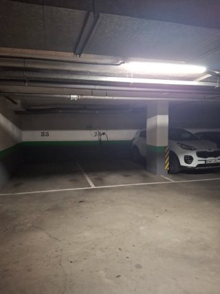 Plaza de Parking cerca de Estadio Metropolitano