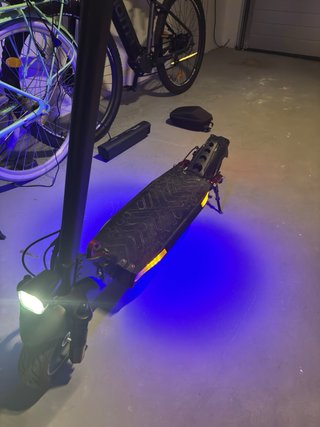 Patinete eléctrico MAX T4 150kg - Suspensión Disco