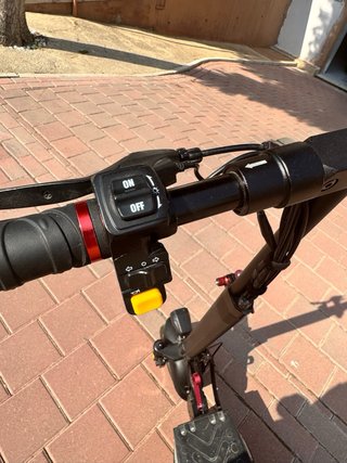 Patinete eléctrico MAX T4 150kg - Suspensión Disco