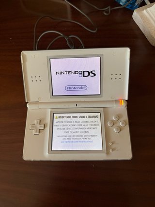 Nintendo DS Lite Blanca + Manuales y Cargador