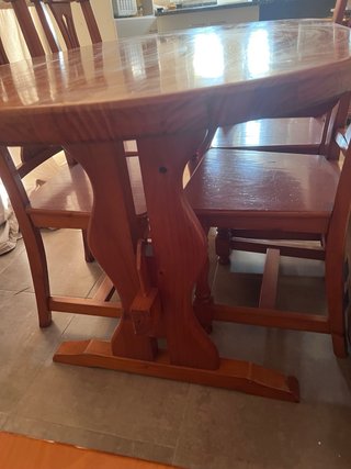 Mesa de comedor con 6 sillas