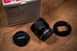 Objetivo Tamron 35mm F/2.8 Di III OSD M1:2