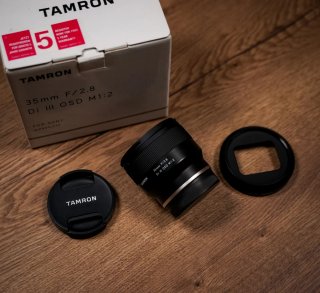 Objetivo Tamron 35mm F/2.8 Di III OSD M1:2