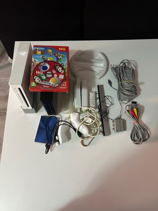 2 Consolas Nintendo Wii Blanca y otra negra