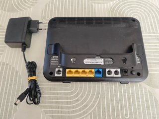 Router Zyxel VMG8924-B10D