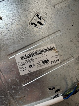 Placa Vitrocerámica Miele 30”