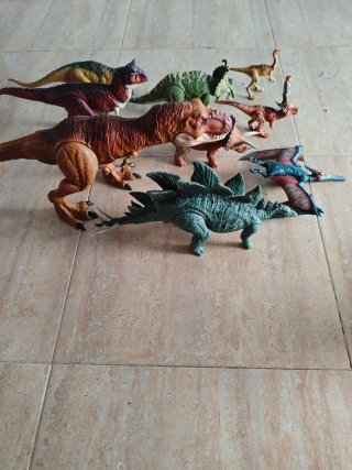 Lote Dinosaurios Jurassic World + Figura Owen