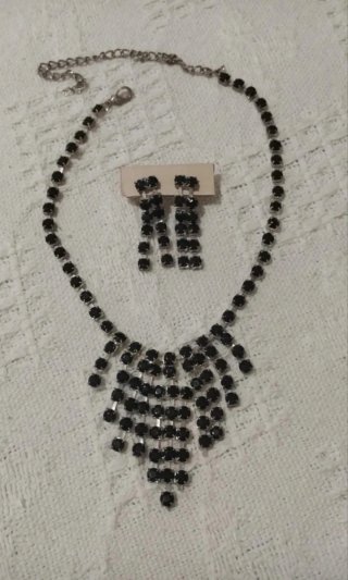 Conjunto collar y pendientes fiesta (Strass)