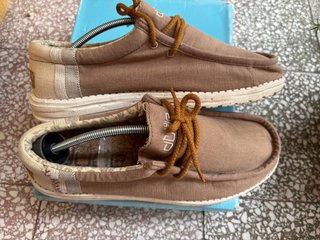 Hey Dude Scarpe Marroni Slip On