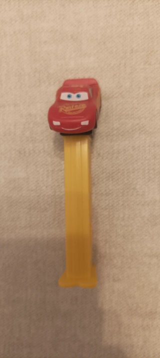 Dispensador pez