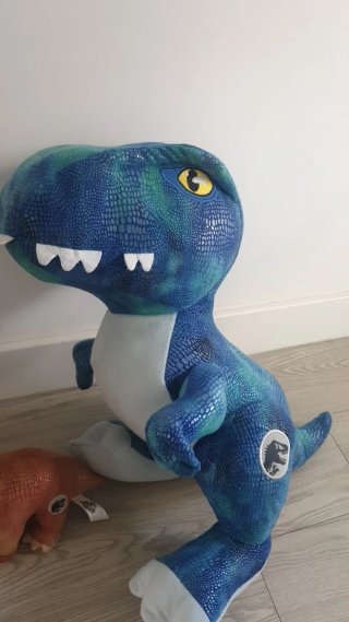 Peluche Dinosaurio Rex y Triceratops