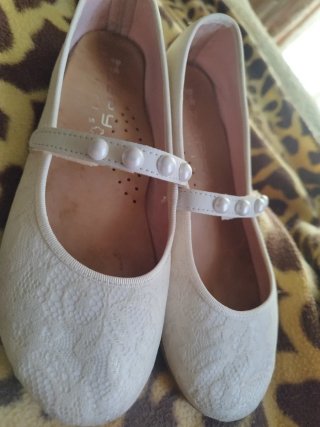 Sandalias Zapy Blancas Niña