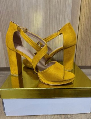 Sandalias