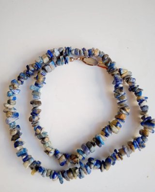 Collar de lapislázuli