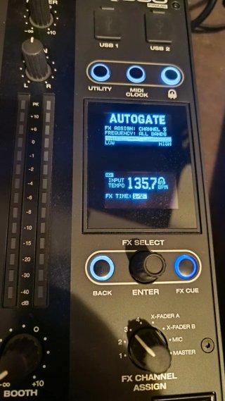 Mezclador Denon DJ X1800