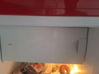 Frigorífico SMEG Rojo con Congelador