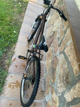 Bici B'Twin Marrón