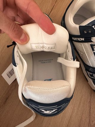Louis Vuitton Sneakers Talla 37.5 Nuevas