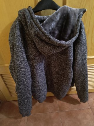 Chaqueta Eadae Wear con capucha forrada