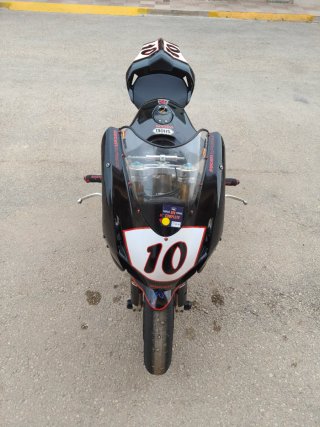 Ducati 999s Negra y Roja