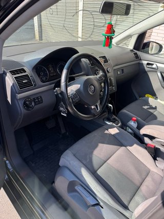Volkswagen Touran 2012