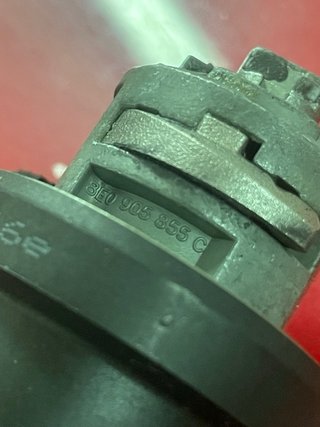 Bombín arranque + llave y mando VW
