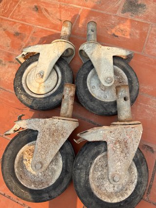Ruedas de andamio (4 unidades)