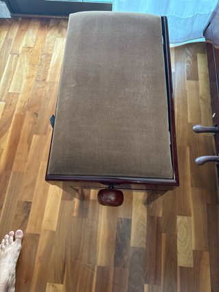 Piano de pared Belarus