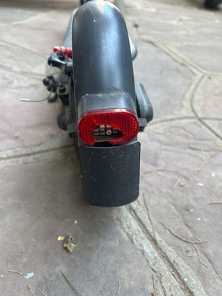 Xiaomi Mi Electric Scooter 1S | Fumciona Bien