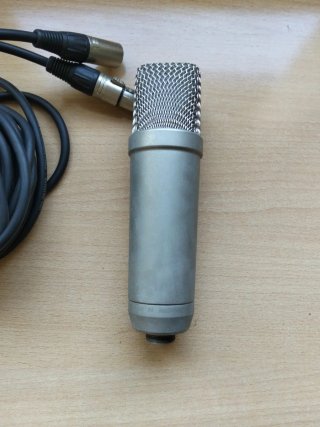 Micrófono Rode NT1-A con cable XLR