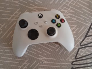 Mando Xbox Carbon Black