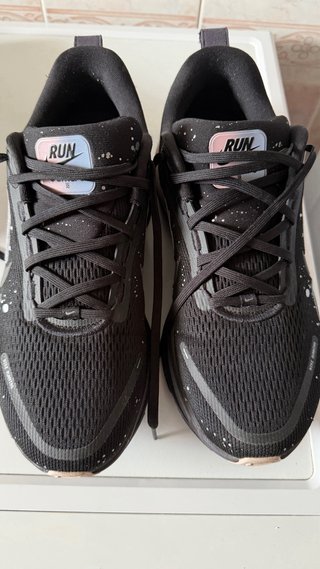 Scarpe Nike Vomero 18 Run Nero Argento