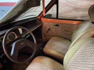 Ford Fiesta L MK1 Naranja