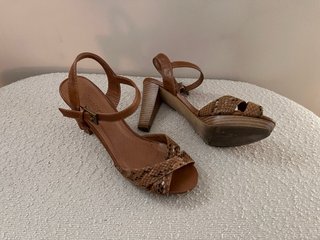 Lote Sandalias Tacón Talla 38
