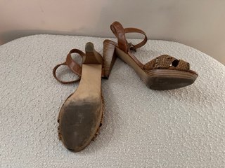 Lote Sandalias Tacón Talla 38