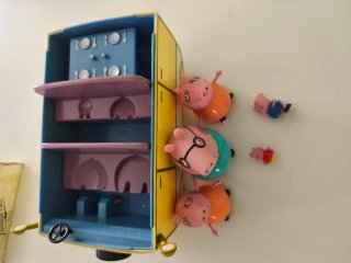 Camper Peppa Pig con 2 Mamma Pig