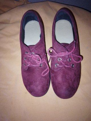 Botines de terciopelo burdeos