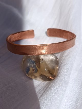 Pulsera artesanal ajustable cobre martillado