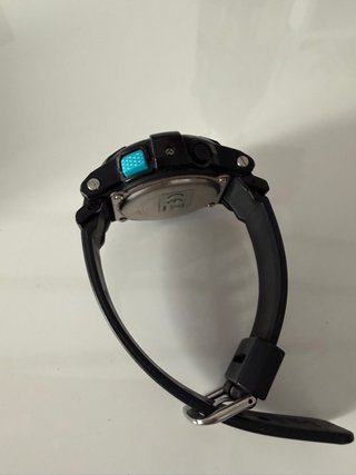Reloj Casio WR10BAR Negro y Turquesa