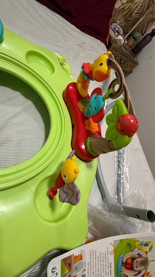 Fisher-Price Jumperoo Roarin' Rainforest