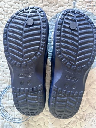 Sandalias Crocs Azul Marino Talla W12 (43-44)