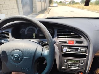 Hyundai Elantra 2003