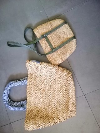 Lote 3 Bolsos playeros de mimbre